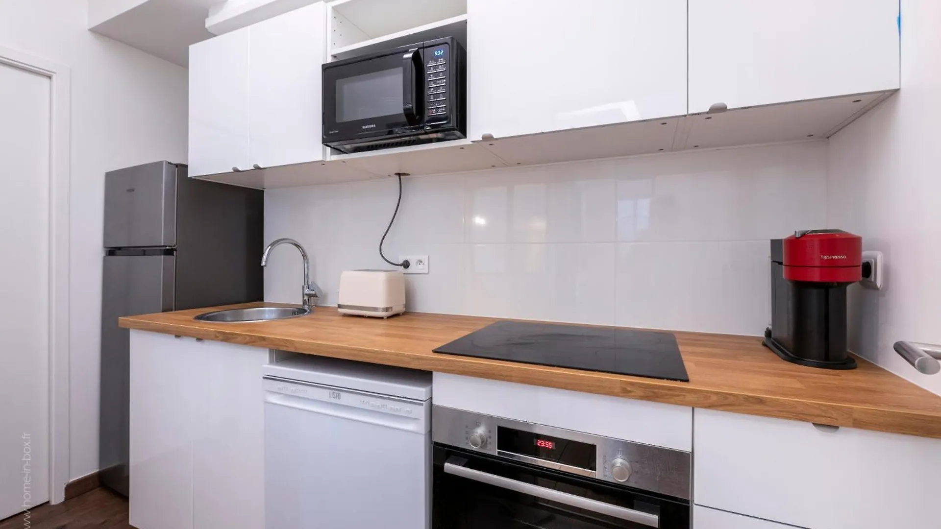 Apartment Magnifique Loft Le Brando - 3 Chambres - 2 Salles De Bain - 10 Personnes - Proximite Parc Des Expositions Paris France