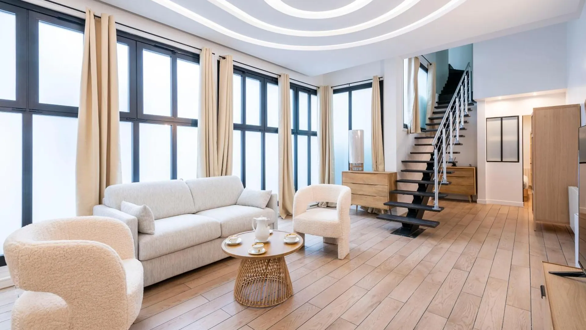 Apartment Magnifique Loft Le Brando - 3 Chambres - 2 Salles De Bain - 10 Personnes - Proximite Parc Des Expositions Paris